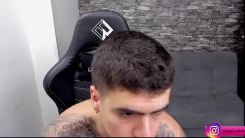 Mathew Independent model online show from March 31, 8:31 pm