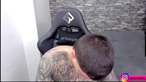 Mathew Independent model online show from April 22, 4:59 am