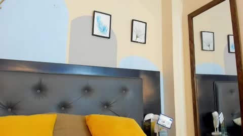 mathewboy2 online show from April 22, 11:23 am