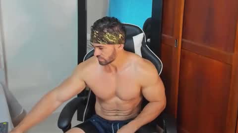 mathews_smith online show from October 17, 11:57 am