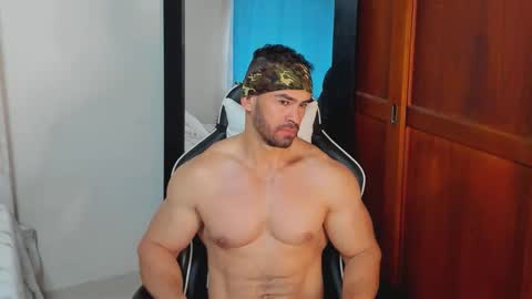 mathews_smith online show from October 31, 11:55 am