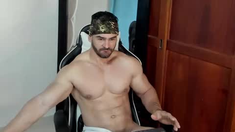 mathews_smith online show from March 30, 11:33 am