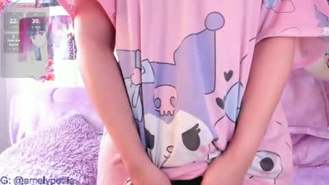 Snapshot of mathildalapetite chatting on June 15, 7:16 pm Mathilda Lapetite online show from June 15, 7:16 pm