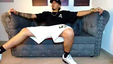 Snapshot of matias_costa chatting on October 22, 2:28 pm MATIAS COSTA online show from October 22, 2:28 pm