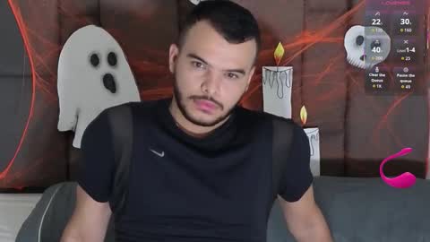 Snapshot of matiastowers chatting on October 27, 5:55 am Matias Towers online show from October 27, 5:55 am