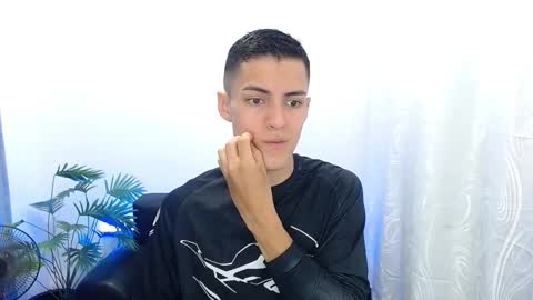 Snapshot of matiius18 chatting on September 9, 1:54 pm Matias online show from September 9, 1:54 pm