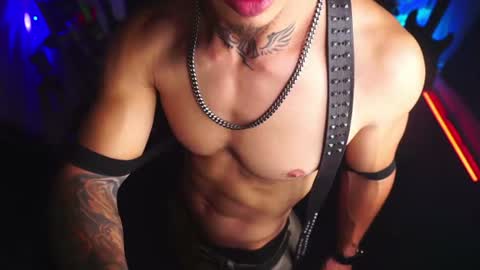 Snapshot of matiusdf chatting on June 12, 4:44 am matius online show from June 12, 4:44 am