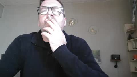 matrike1 online show from April 14, 2:12 pm