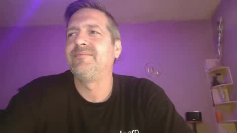 Snapshot of matrike1 chatting on April 30, 6:36 pm matrike1 online show from April 30, 6:36 pm