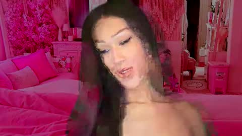 MOLLY MILLS online show from October 29, 12:46 am