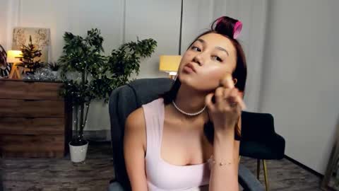 Kate online show from January 12, 2:11 pm