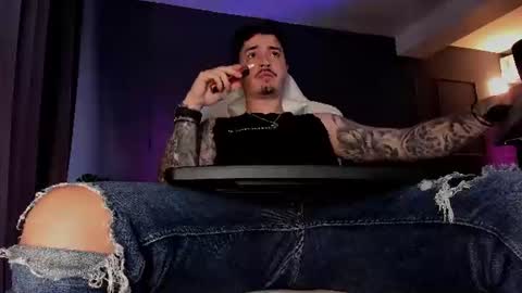 Snapshot of matt_thestud chatting on June 17, 6:38 am Matt online show from June 17, 6:38 am