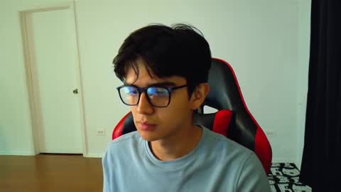 Matt uwu online show from December 2, 4:09 am