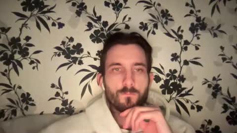 Snapshot of mattcarta chatting on January 15, 1:23 am mattcarta online show from January 15, 1:23 am