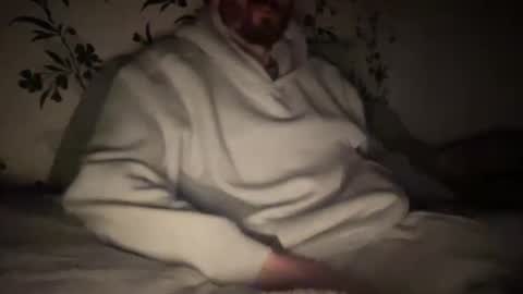 Snapshot of mattcarta chatting on February 6, 1:27 am mattcarta online show from February 6, 1:27 am