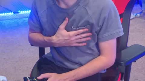 Snapshot of mattcashxxx chatting on July 19, 4:11 pm Matt Cash online show from July 19, 4:11 pm