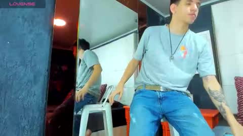 Snapshot of matteo12_ chatting on September 24, 4:49 am ---Matteo--- online show from September 24, 4:49 am