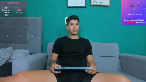 Snapshot of matteo_rreal chatting on June 5, 2:34 pm MATTEO online show from June 5, 2:34 pm