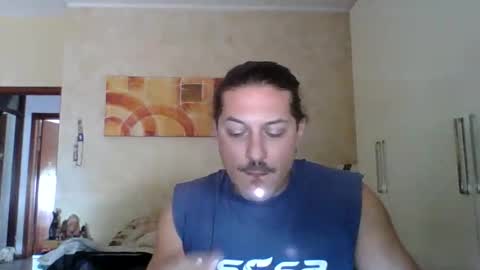 Snapshot of matteushh87 chatting on September 9, 8:03 am matteushh87 online show from September 9, 8:03 am