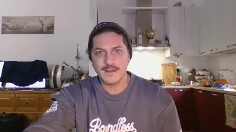 matteushh87 online show from December 16, 8:08 am