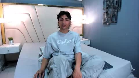 mattfiore online show from December 3, 11:52 am