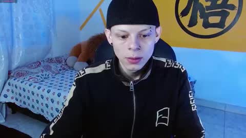 MatthewBoy online show from December 17, 7:07 am