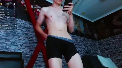 MatthewBoy online show from March 7, 2:46 am