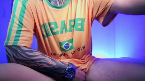 Matt online show from December 11, 12:02 am