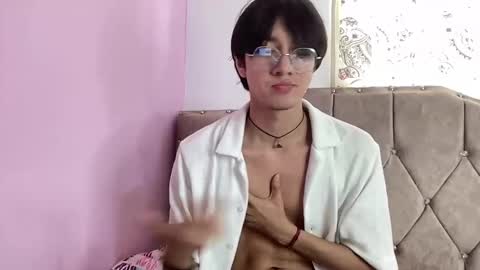 Snapshot of matti_mendez_ chatting on September 27, 3:06 pm Matti Mendez online show from September 27, 3:06 pm