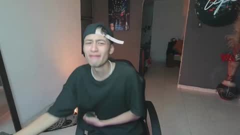 mattias     online show from February 12, 11:51 am