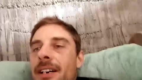 mattlesnake_101 online show from March 1, 2:35 am