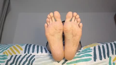 Snapshot of mattxfeet chatting on May 6, 2:44 pm Matt online show from May 6, 2:44 pm