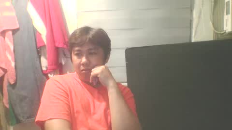 Snapshot of matty040798 chatting on February 21, 12:17 pm matty040798 online show from February 21, 12:17 pm