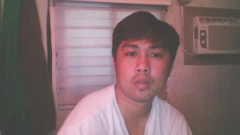 Snapshot of matty040798 chatting on April 4, 4:00 am matty040798 online show from April 4, 4:00 am