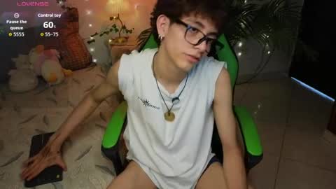 matty_spark online show from April 24, 1:24 pm