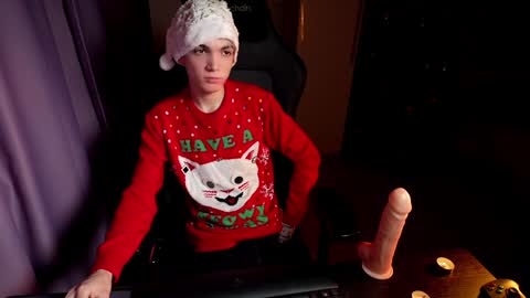 Snapshot of mattyaiden chatting on December 25, 2:34 pm Matty Aiden online show from December 25, 2:34 pm