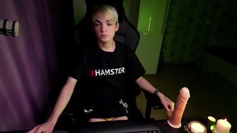 Snapshot of mattyaiden chatting on February 1, 5:47 pm Matty Aiden online show from February 1, 5:47 pm