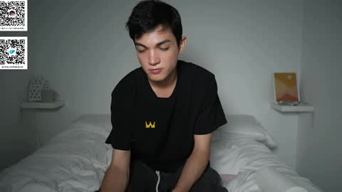 Snapshot of mattyaiden chatting on May 1, 6:45 pm Matty Aiden online show from May 1, 6:45 pm
