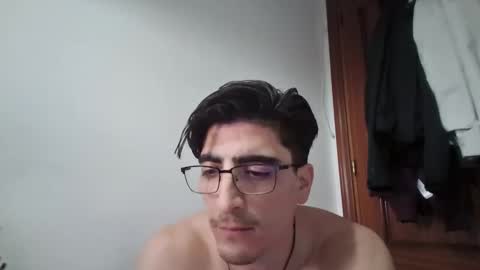 Snapshot of mattzz13 chatting on March 4, 4:02 pm mattzz13 online show from March 4, 4:02 pm