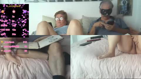 Snapshot of mature_couple_wild_2 chatting on October 13, 12:54 am DominikFrank online show from October 13, 12:54 am