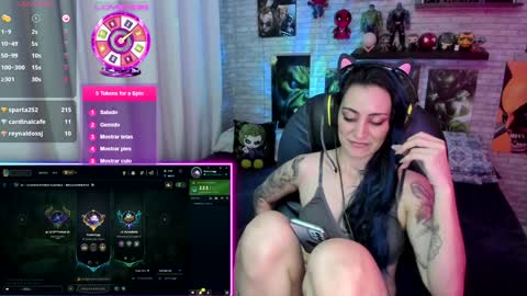 Snapshot of mature_gamer chatting on January 6, 10:15 pm Nath online show from January 6, 10:15 pm