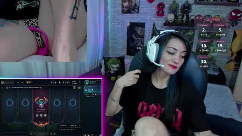 Snapshot of mature_gamer chatting on November 5, 3:12 pm Nath online show from November 5, 3:12 pm