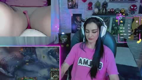 Snapshot of mature_gamer chatting on December 15, 1:59 pm Nath online show from December 15, 1:59 pm