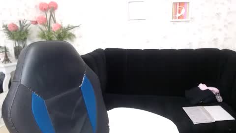 Martina online show from February 15, 8:54 am