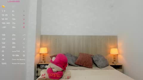 Vayolet Castro online show from October 21, 11:22 am