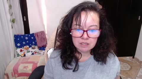 Sonia online show from December 5, 10:12 pm