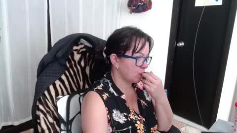 Sonia online show from January 23, 8:45 pm