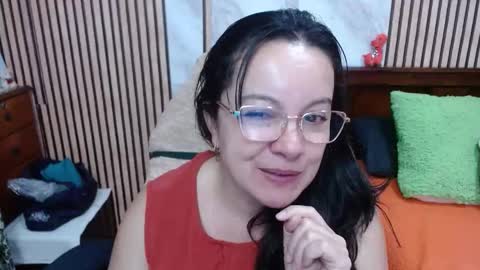 Sonia online show from October 15, 12:33 am