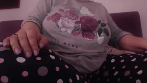 Snapshot of matureboobsbig chatting on February 16, 2:57 pm matureboobsbig online show from February 16, 2:57 pm