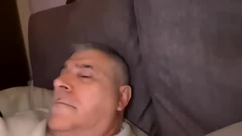 Maturecouple online show from December 7, 1:14 am